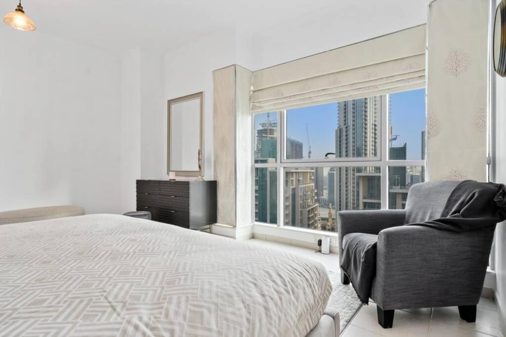 Spectacular Burj & Fountain View - Luxurious 3 Bedrooms & Maids Room - The Residences Dubaj Zewnętrze zdjęcie